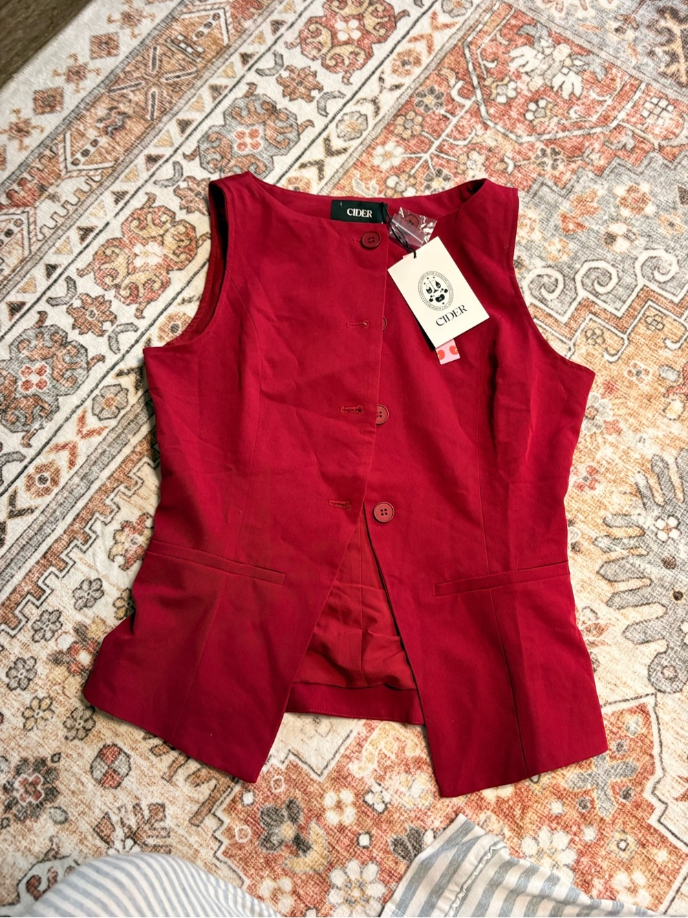 Cider Tailored Sleeveless Vest in Red